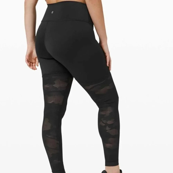 Lululemon sz 4 Sheer Will High-Rise Tight 28" *Camo
Black great pre owned cond - Picture 12 of 16